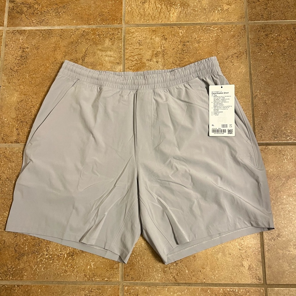 Lululemon Pace Breaker Short 7” *Linerless Size XL Seal Gray
